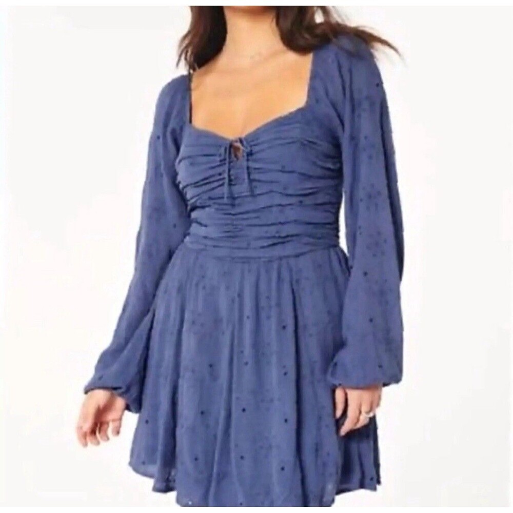 Hollister Eyelet Babydoll Dress W/built-in Short Sz Small